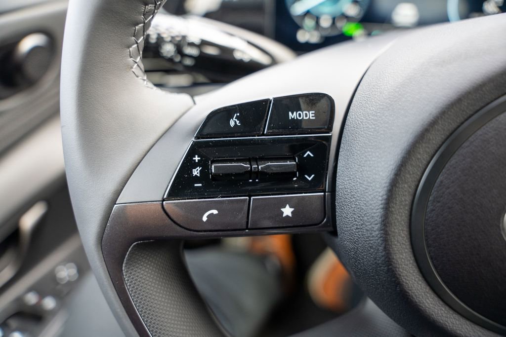 New 2025 Hyundai Elantra SEL image 21