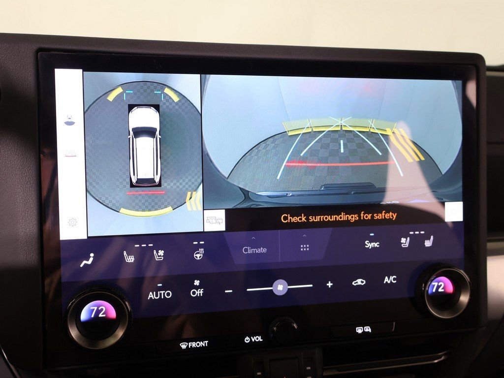 Used 2024 Lexus GX 550 image 53