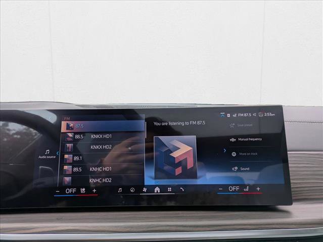 Used 2026 BMW X5 xDrive40i w/ Climate Comfort Package image 12