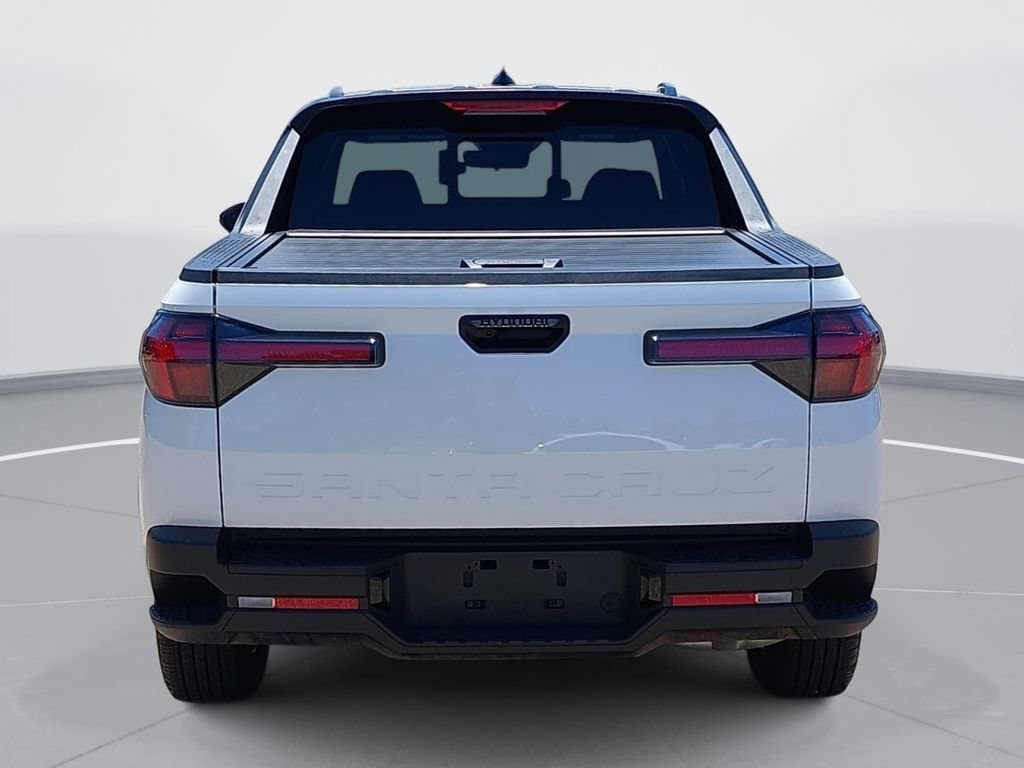 Certified 2025 Hyundai Santa Cruz SEL FWD image 6