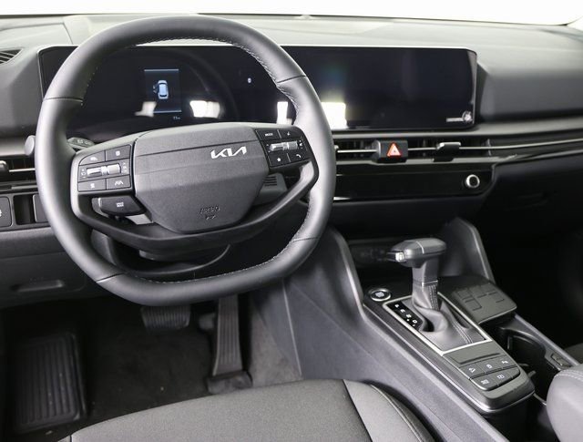 New 2026 Kia Sportage LX image 10