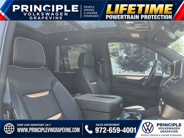 Used 2024 GMC Yukon AT4 w/ Technology Package AWD/4WD image 29