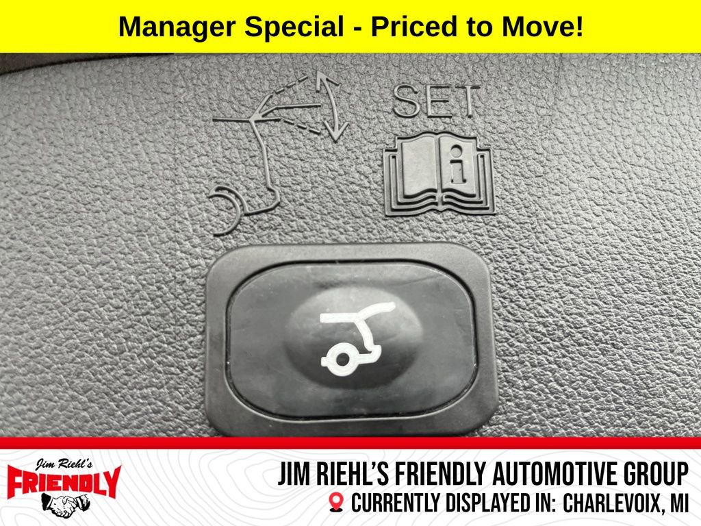 Used 2016 Ford Escape Titanium image 30