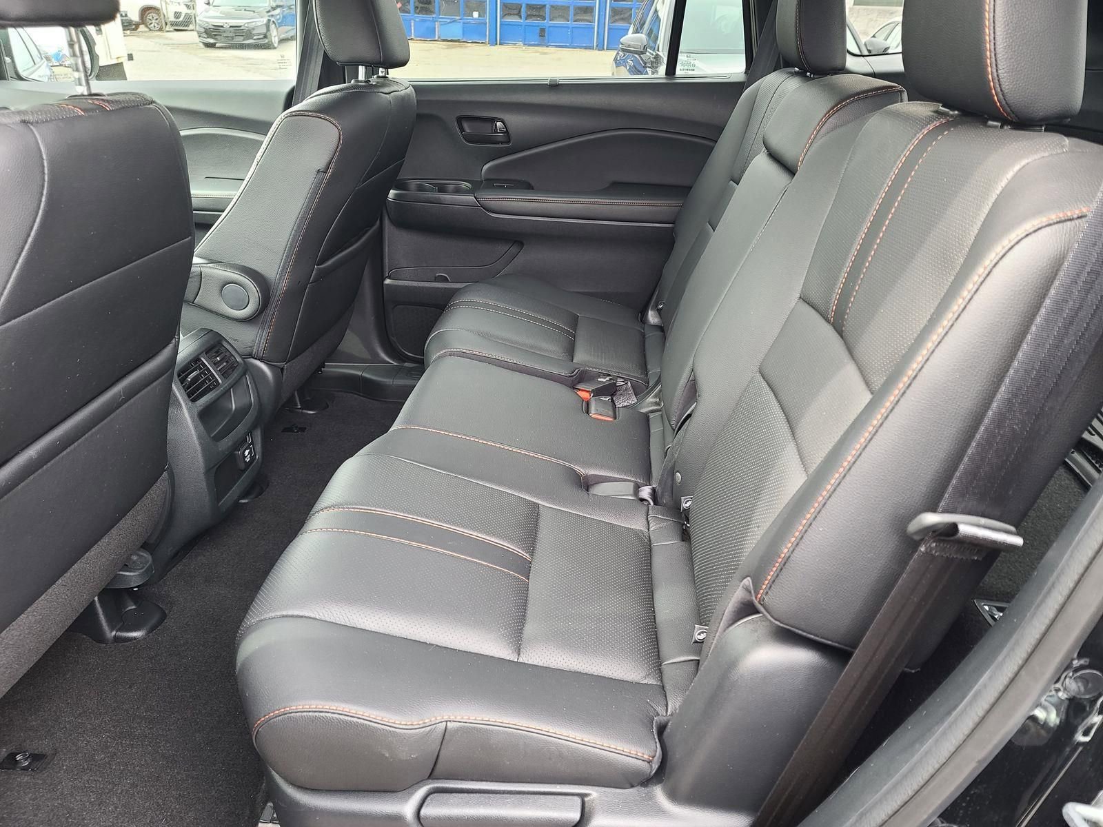 Used 2023 Honda Passport TrailSport image 13