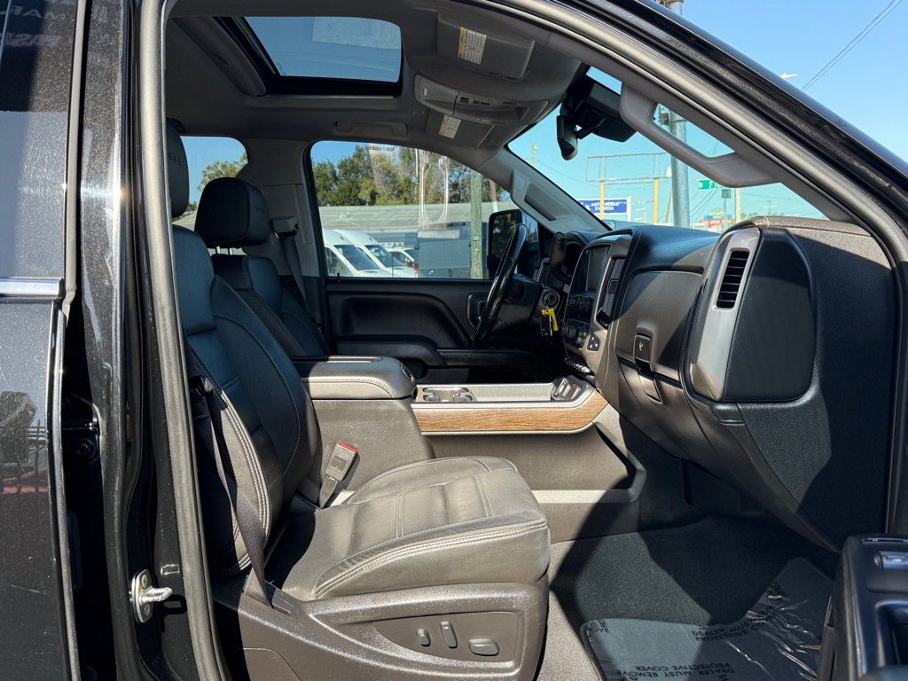 Used 2019 GMC Sierra 2500 Denali w/ Duramax Plus Package image 22