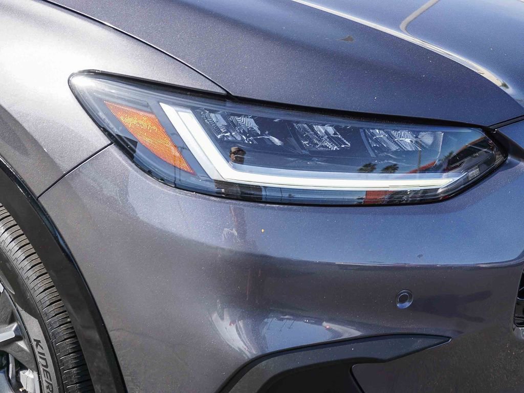 Used 2025 Honda HR-V EX-L image 10