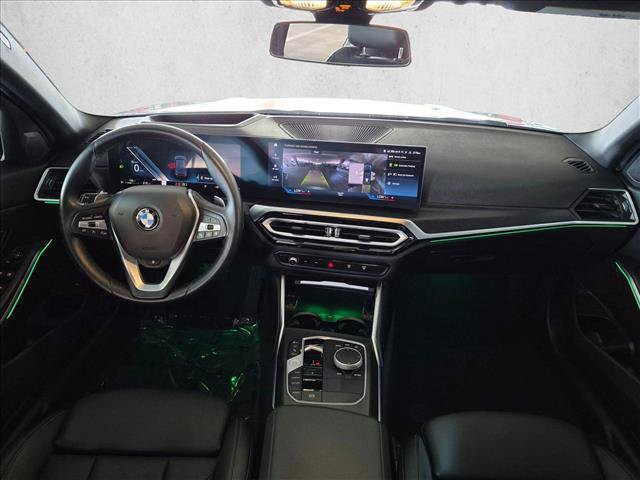 Used 2024 BMW 330i Sedan w/ Premium Package RWD image 18