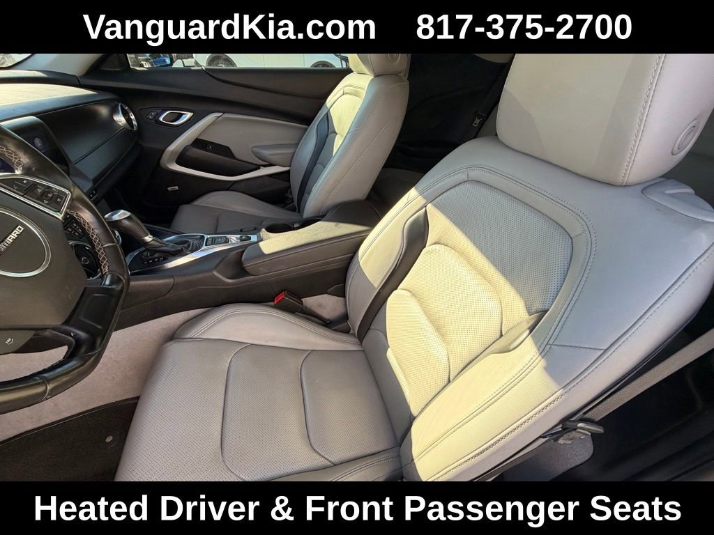 Used 2020 Chevrolet Camaro LT w/ Technology Package image 13