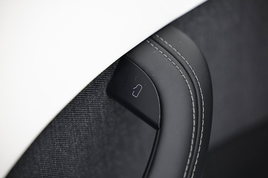 Used 2022 Tesla Model S Plaid image 27