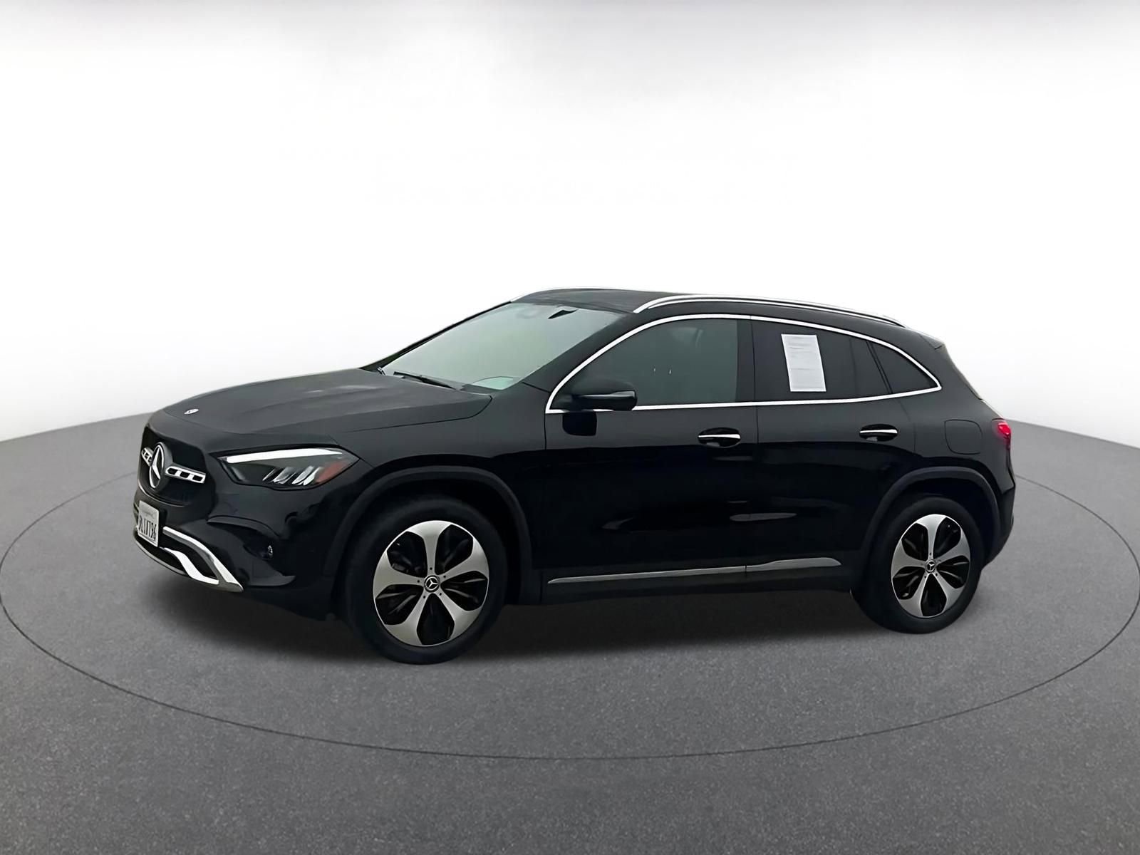 Used 2025 Mercedes-Benz GLA 250 4MATIC image 7