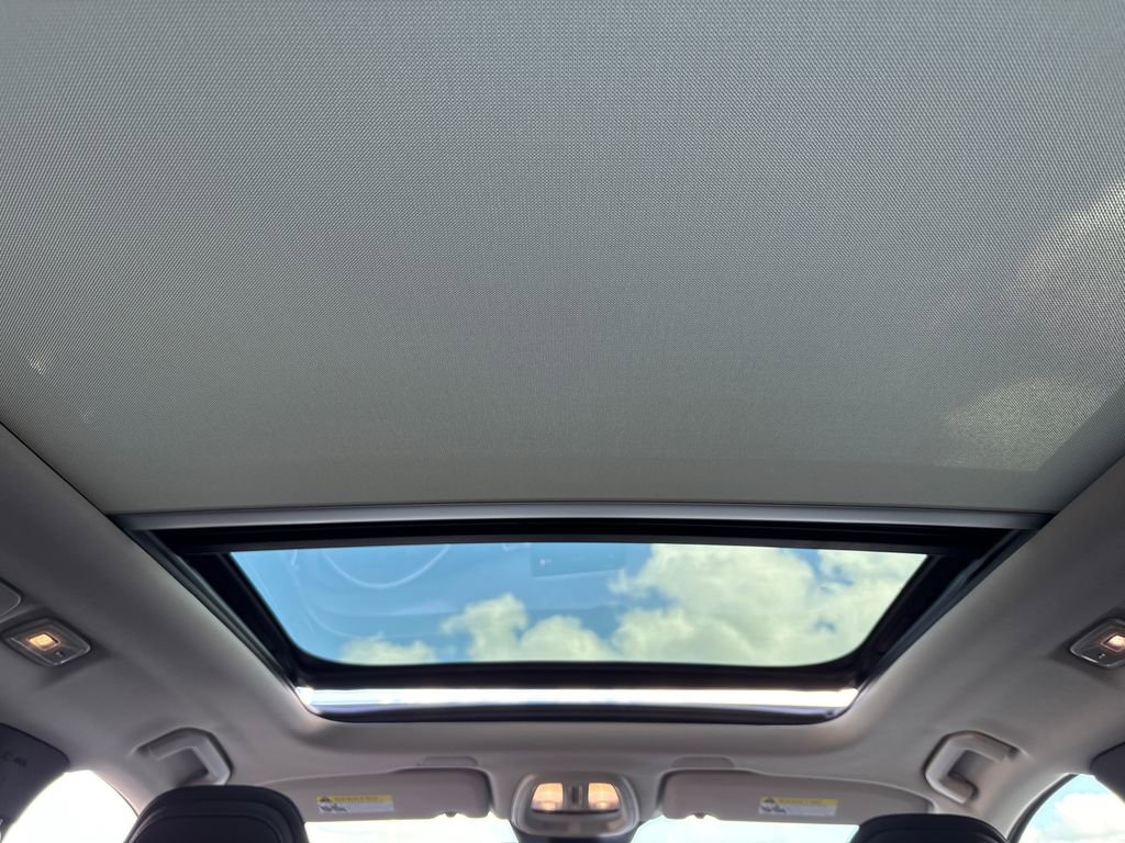 New 2026 Volvo XC60 B5 Plus image 18