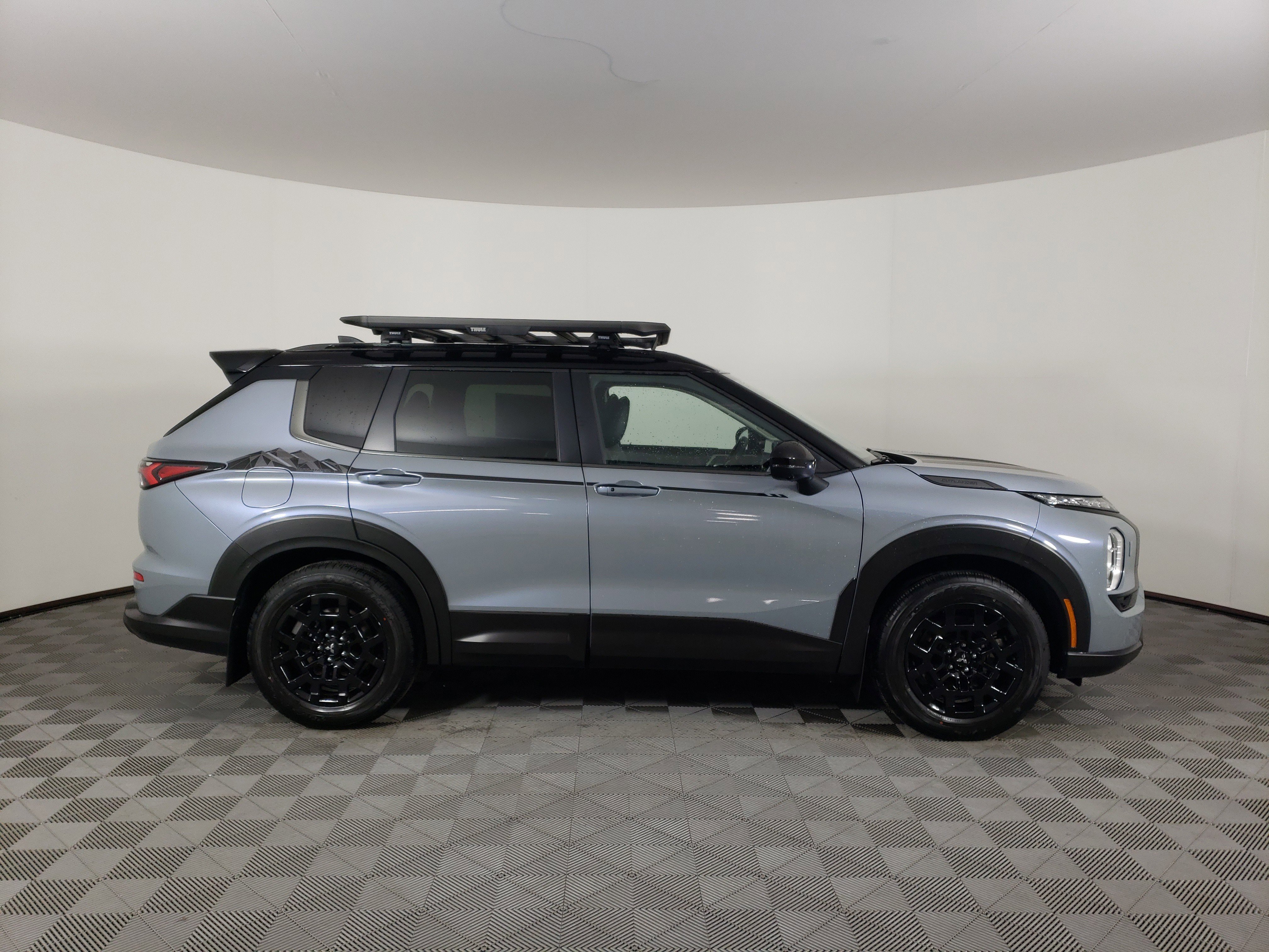 New 2026 Mitsubishi Outlander Trail Edition image 5