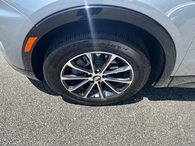 Used 2024 Cadillac XT4 Sport w/ Trailering Package image 16