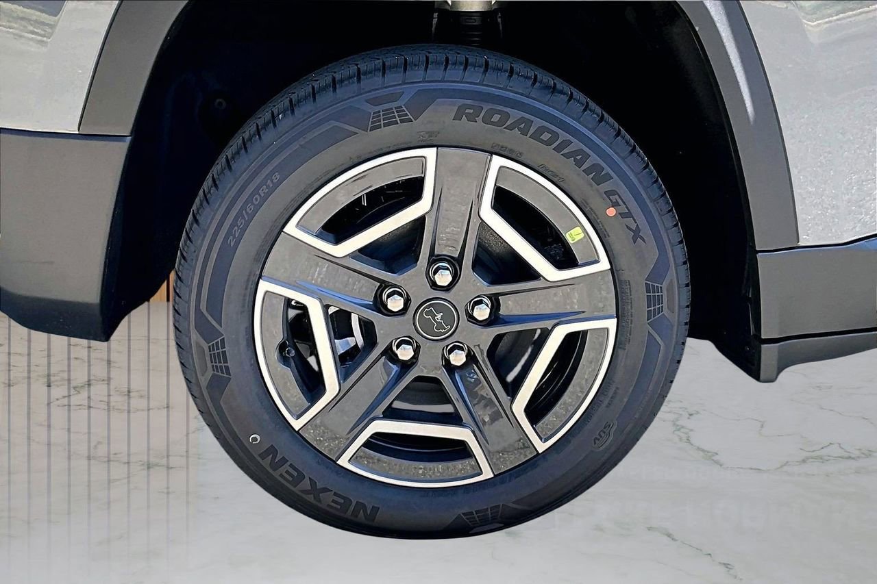 New 2026 Jeep Cherokee Limited image 34