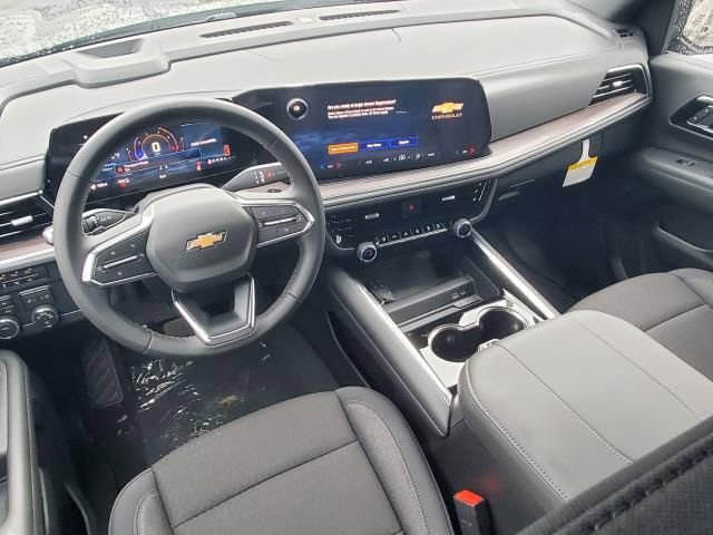 New 2026 Chevrolet Suburban LS image 24