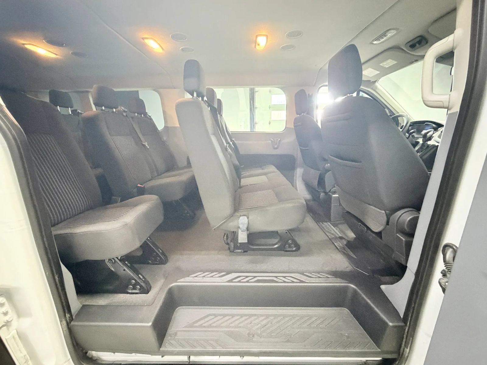 Used 2018 Ford Transit 350 XL RWD image 24