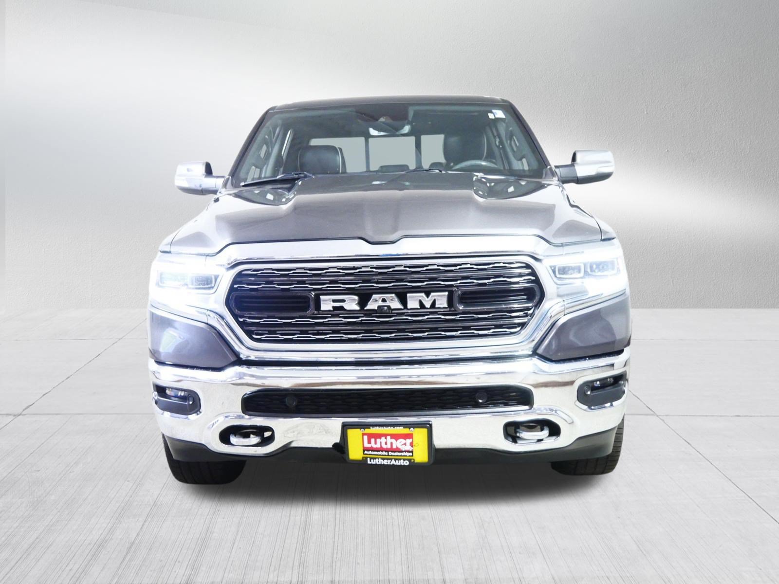 Used 2019 RAM 1500 Limited AWD/4WD image 2