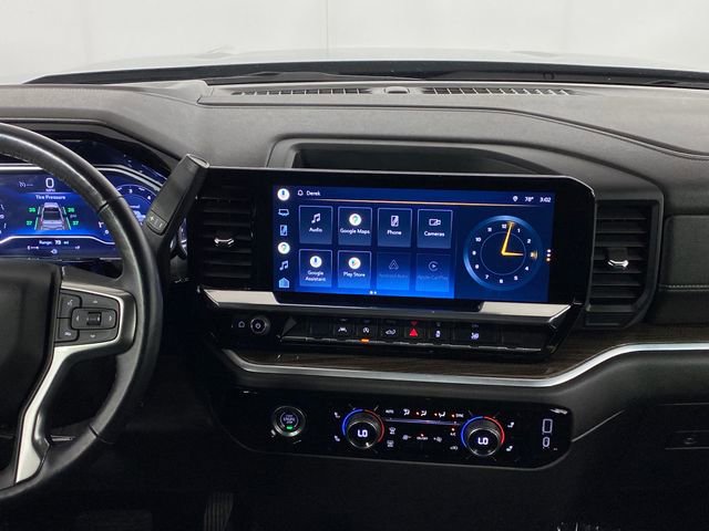 Used 2022 Chevrolet Silverado 1500 LT AWD/4WD image 18