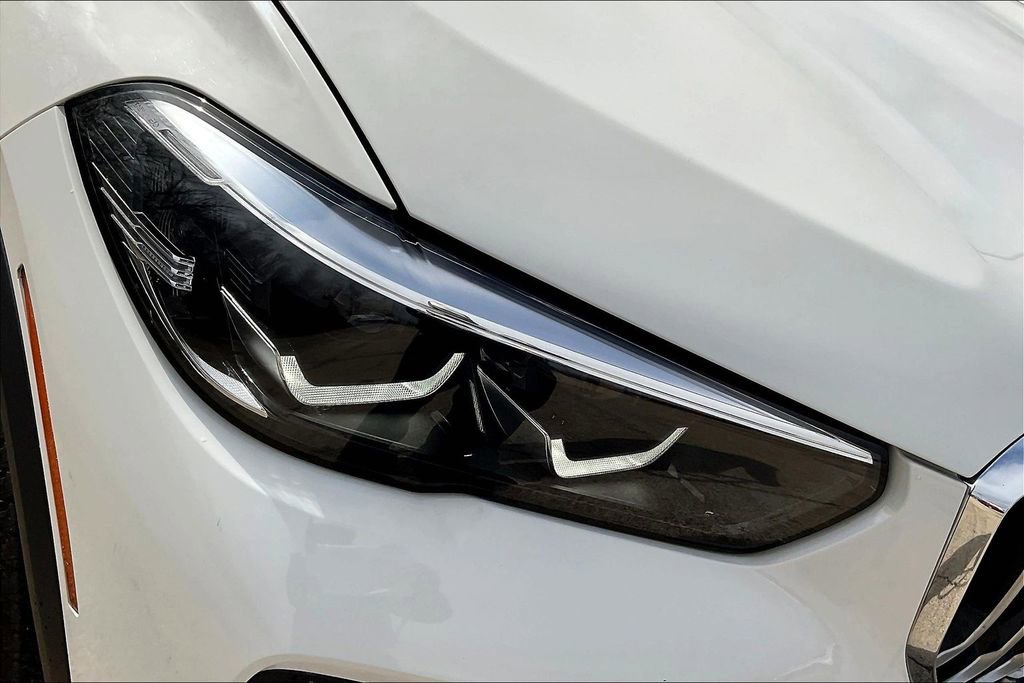 Used 2023 BMW X5 xDrive40i w/ Parking Assistance Package image 32