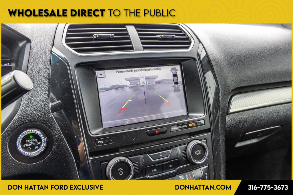 Used 2018 Ford Explorer XLT w/ Equipment Group 202A AWD/4WD image 10