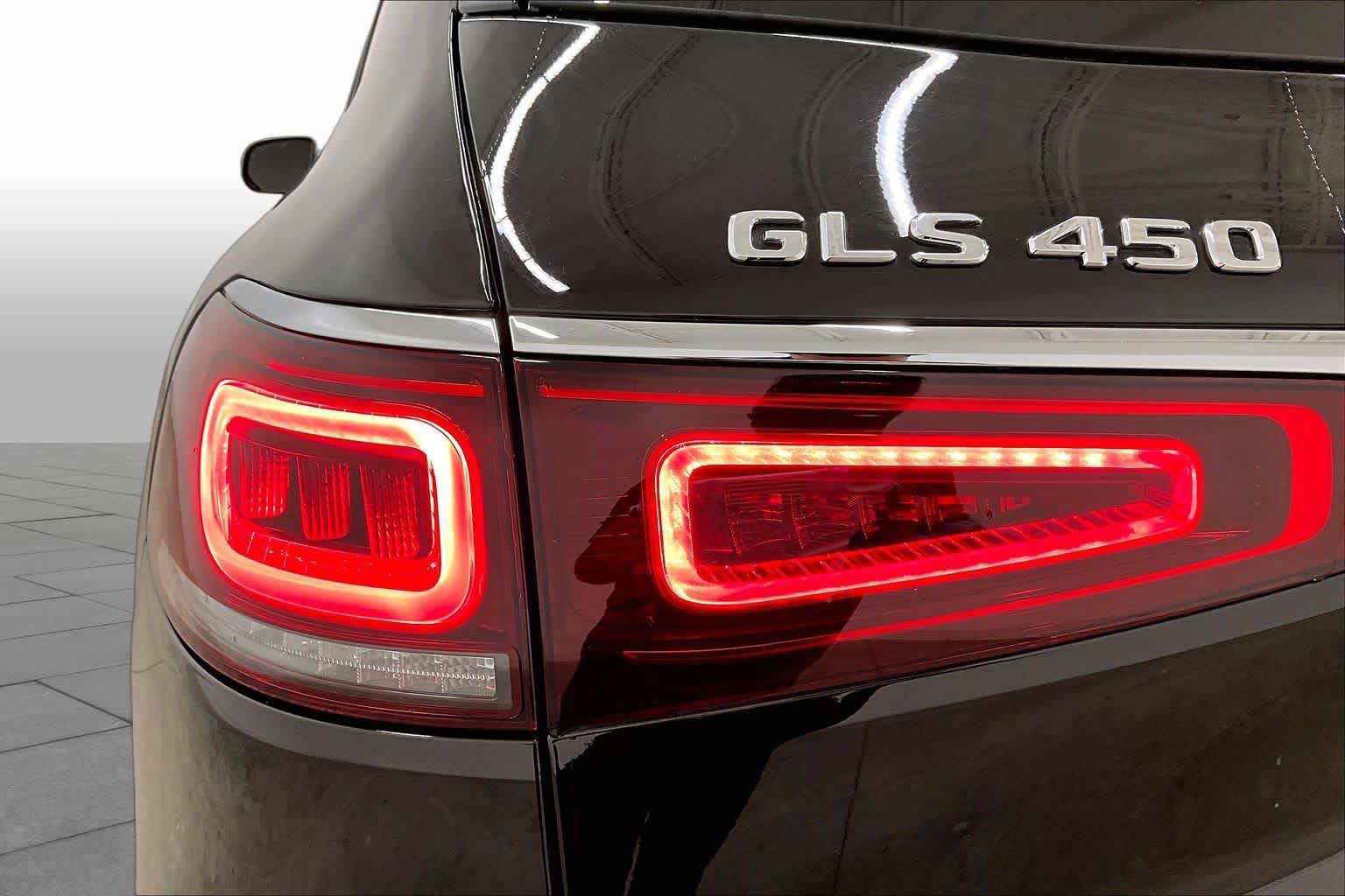 Certified 2022 Mercedes-Benz GLS 450 4MATIC image 28