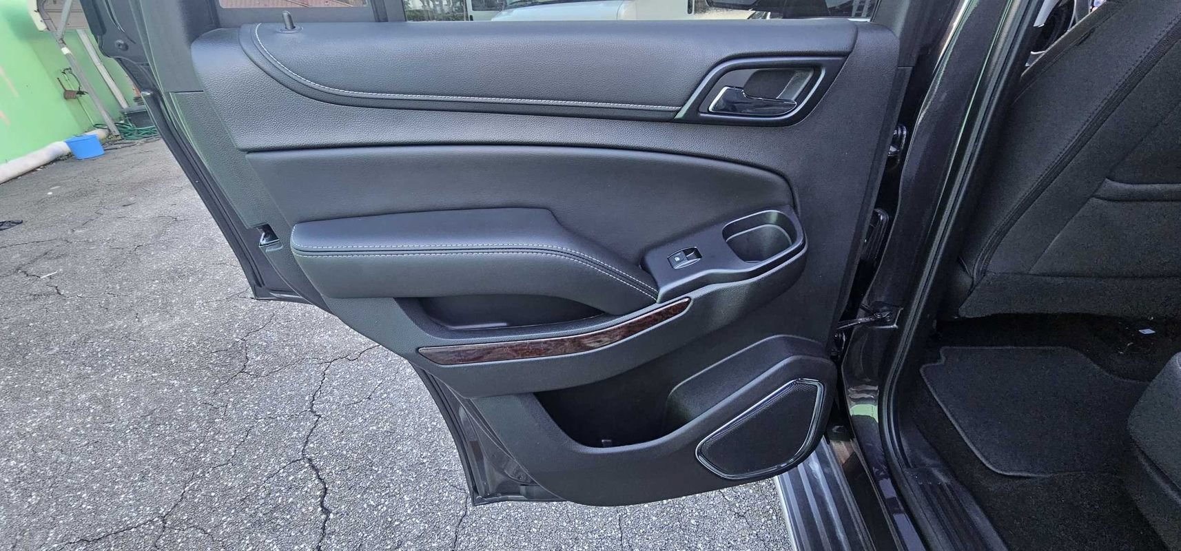 Used 2018 GMC Yukon SLE w/ Convenience Package RWD image 22