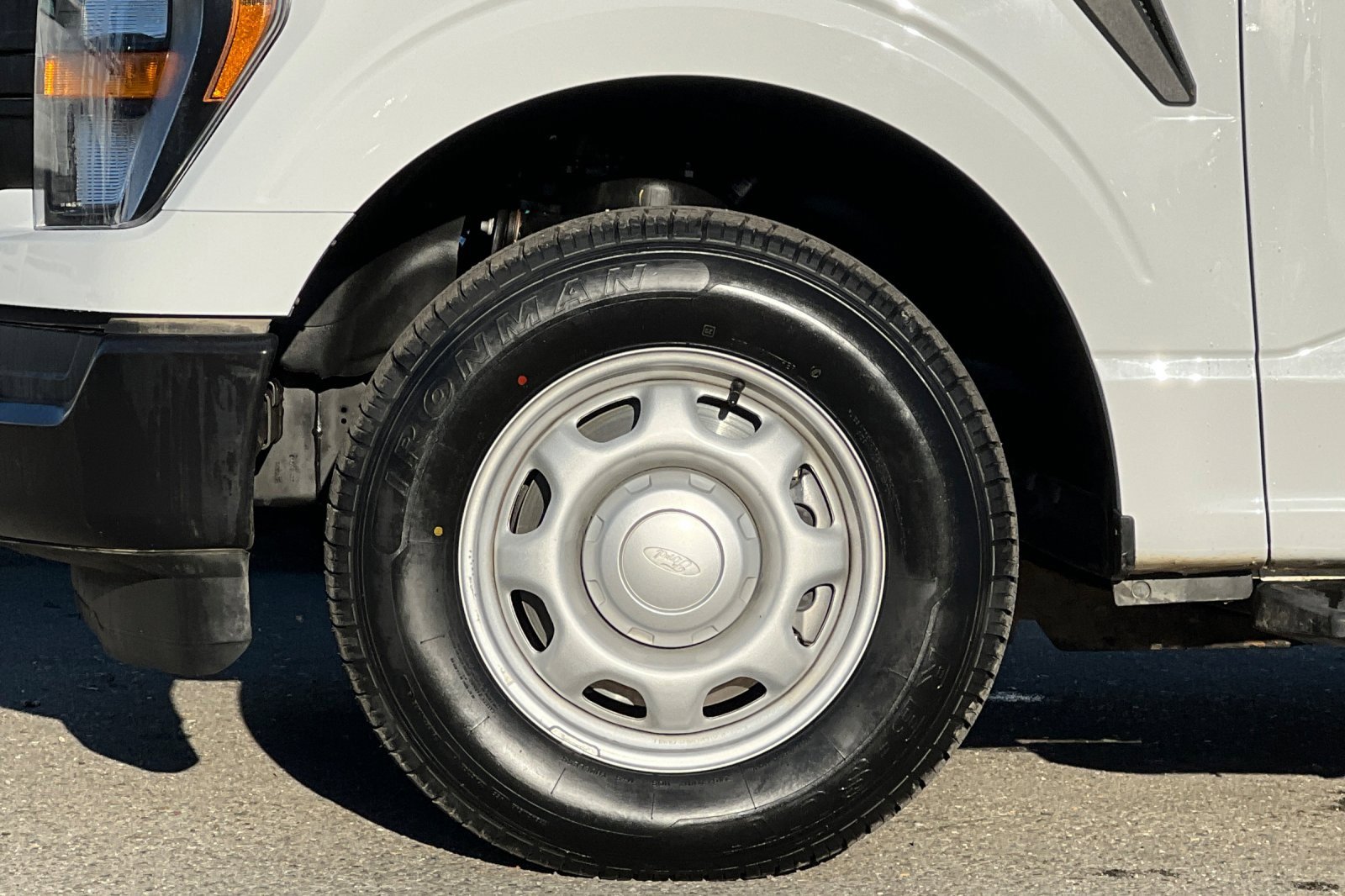 Used 2023 Ford F150 XL image 24