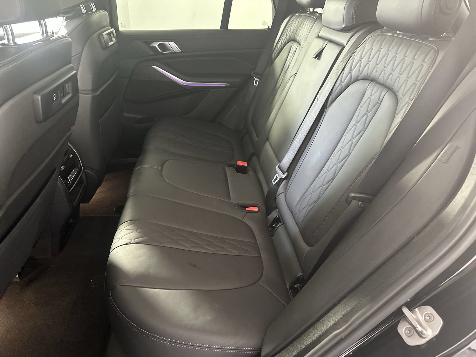 Used 2022 BMW X5 xDrive40i w/ Premium Package AWD/4WD image 24