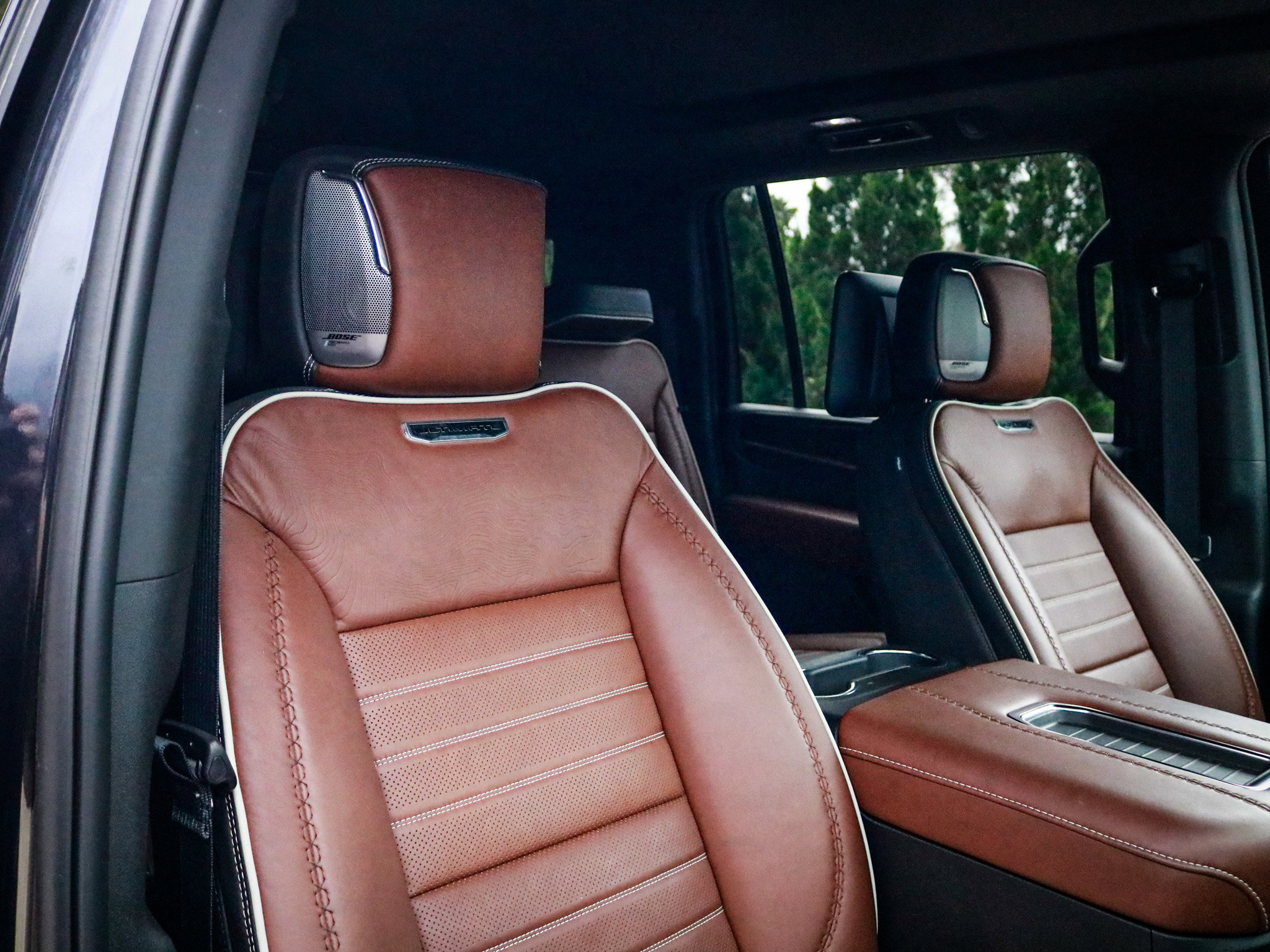 Used 2024 GMC Yukon XL Denali Ultimate image 35