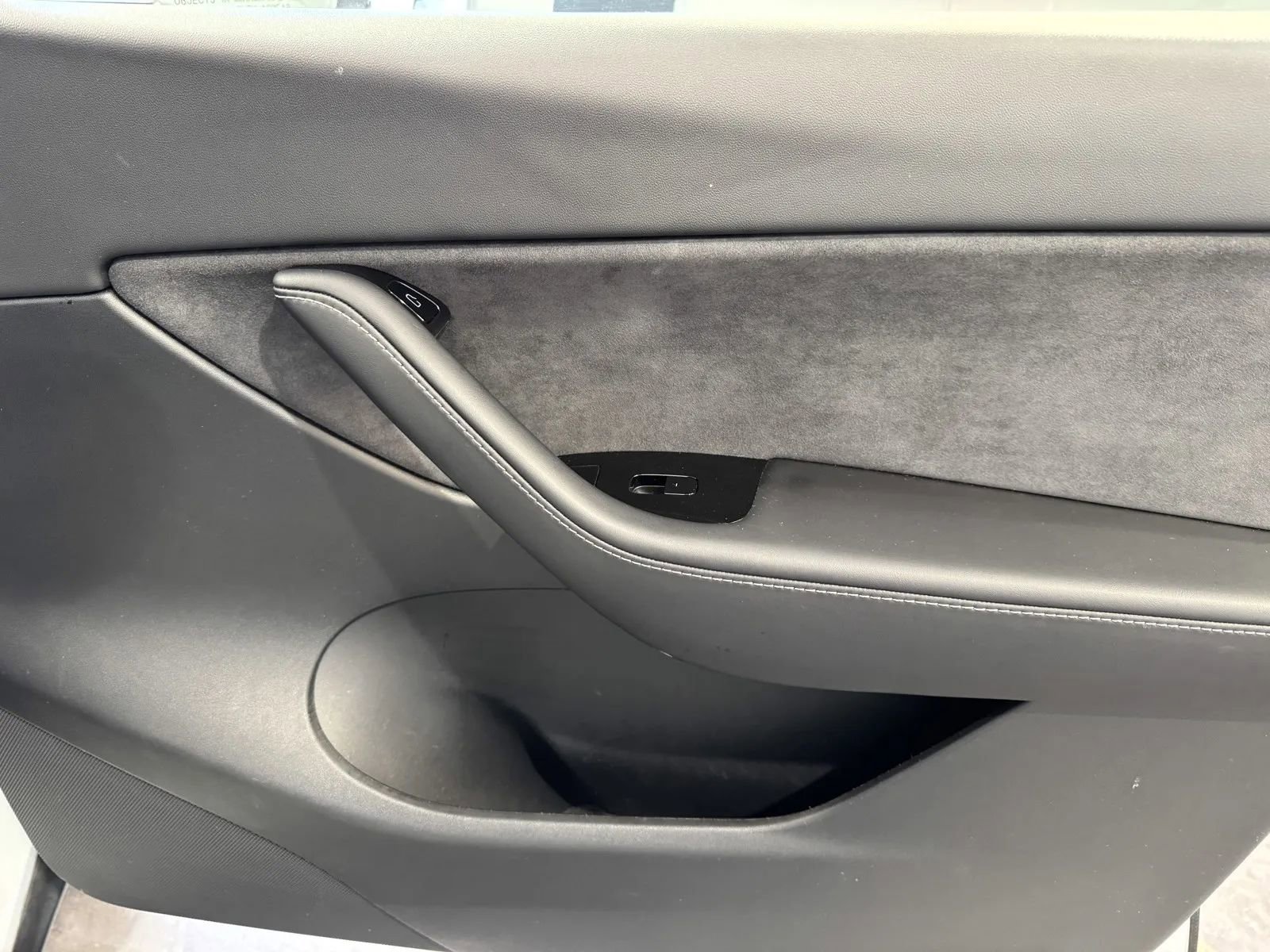 Used 2021 Tesla Model Y Long Range image 7