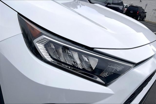 Used 2019 Toyota RAV4 XLE FWD image 29