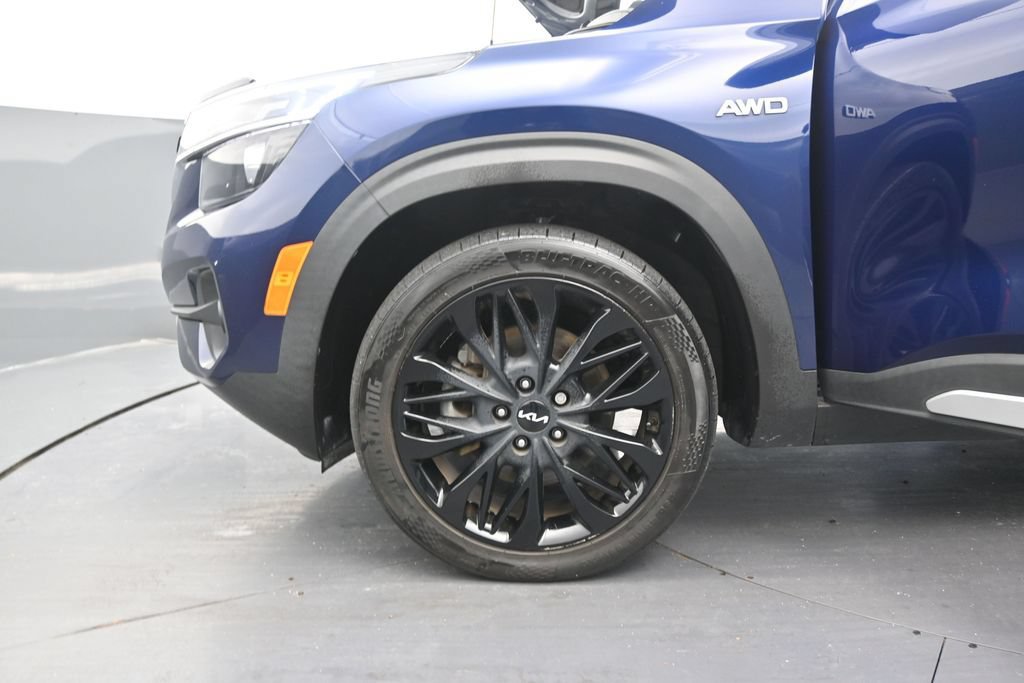 Used 2023 Kia Seltos Nightfall Edition AWD/4WD image 14