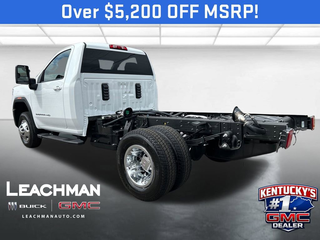 New 2026 GMC Sierra 3500 SLE w/ SLE Convenience Package AWD/4WD image 5
