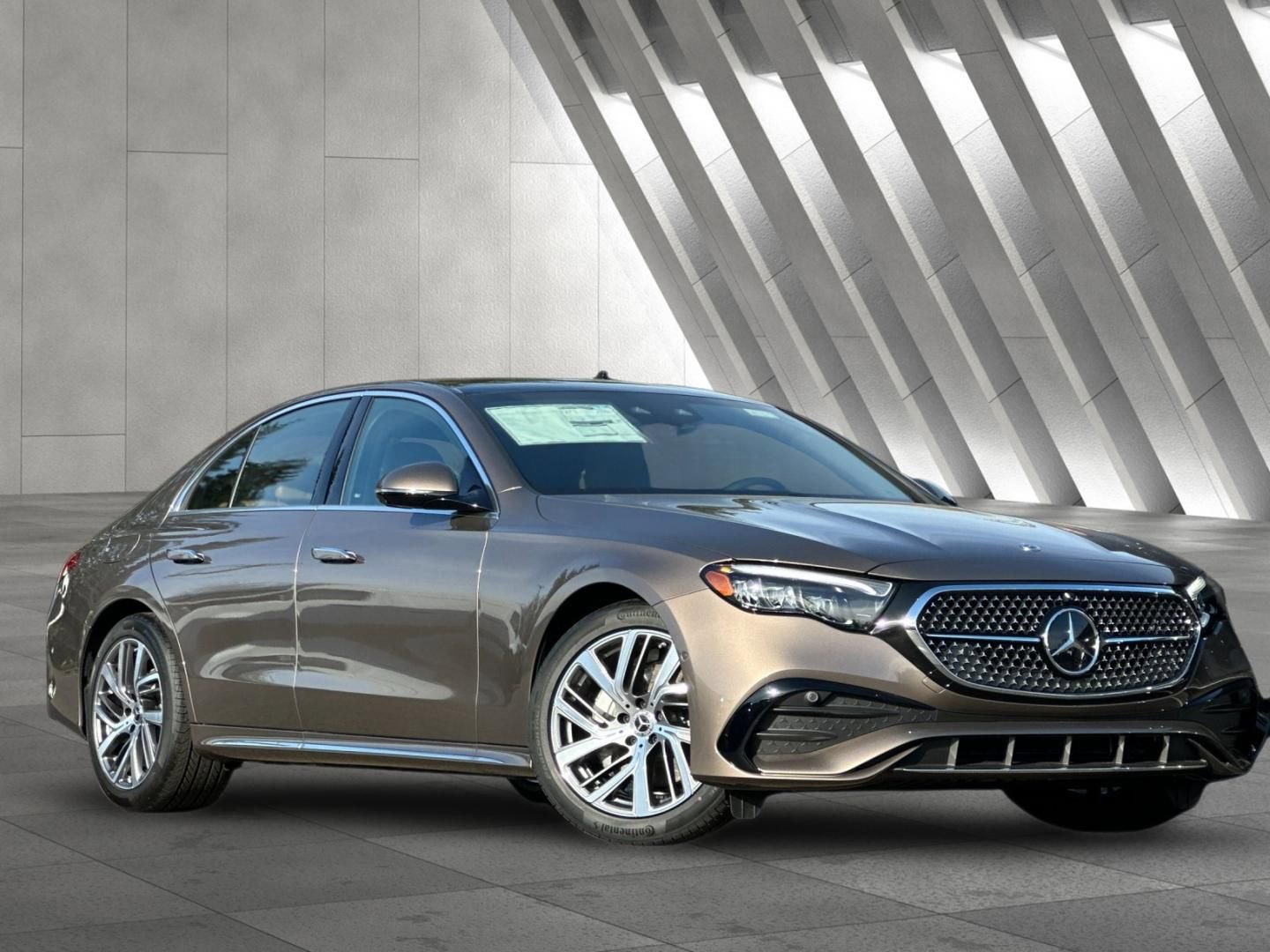New 2026 Mercedes-Benz E 350 4MATIC Sedan image 2