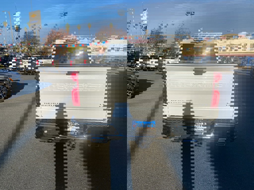 New 2026 Chevrolet Silverado 1500 LTZ w/ LTZ Premium Package image 13