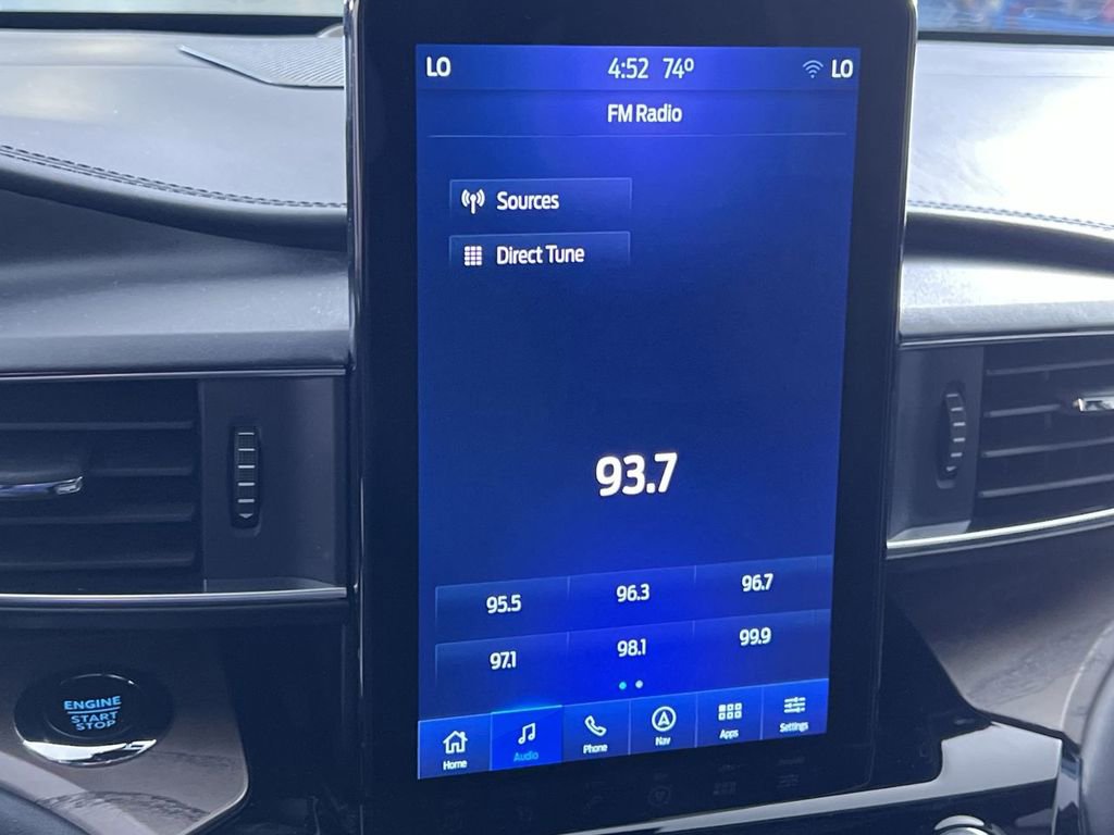 Used 2022 Ford Explorer Platinum w/ Equipment Group 601A image 18