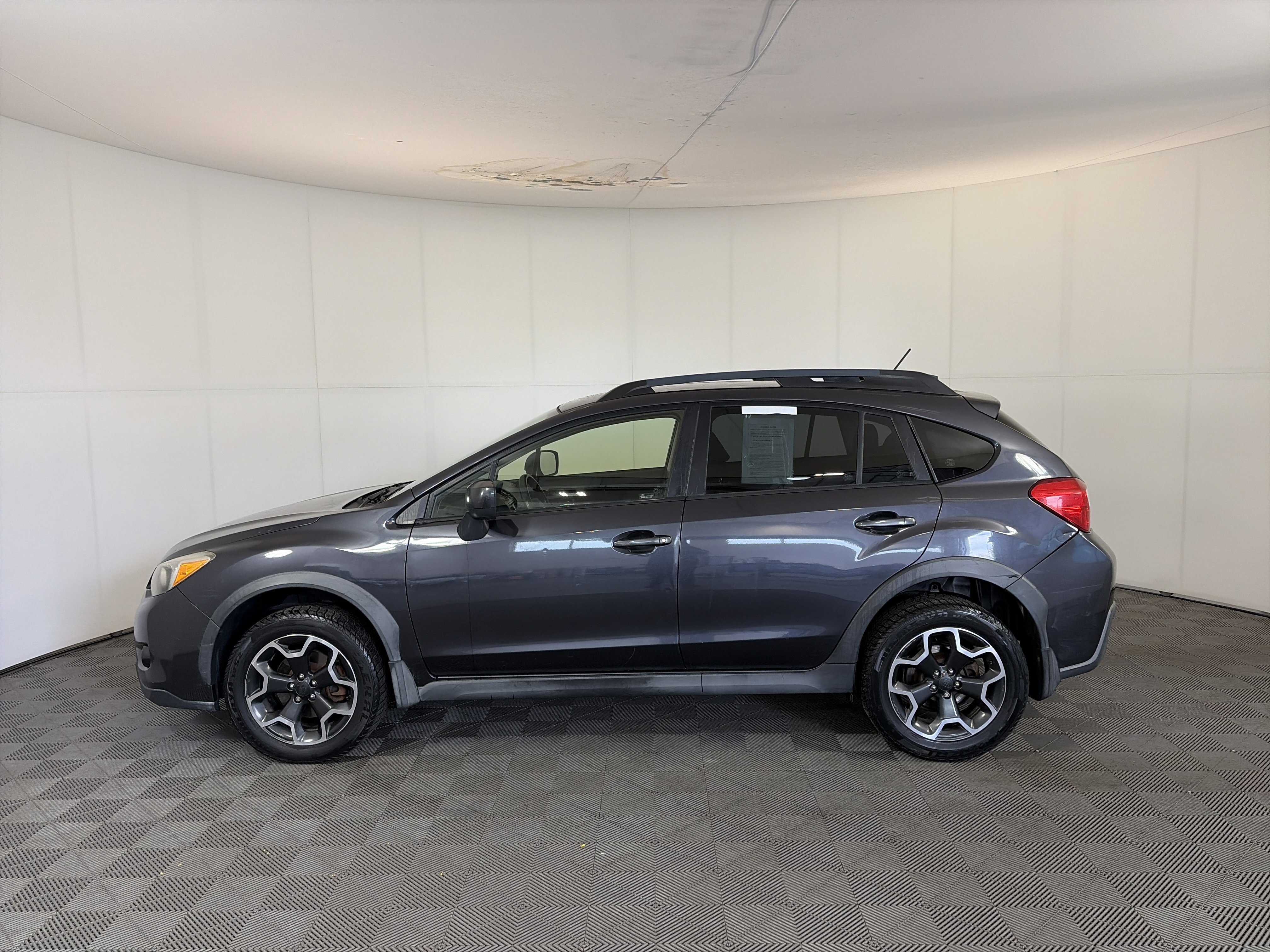 Used 2014 Subaru Crosstrek 2.0i Premium image 6