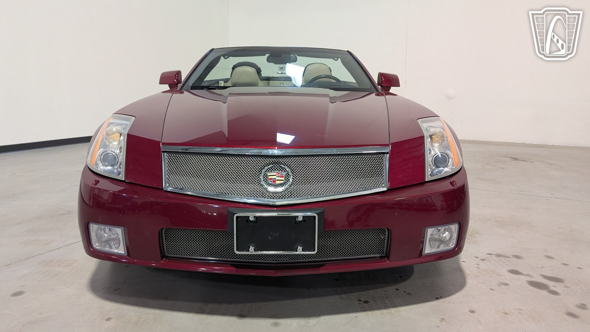 Used 2006 Cadillac XLR V RWD image 25