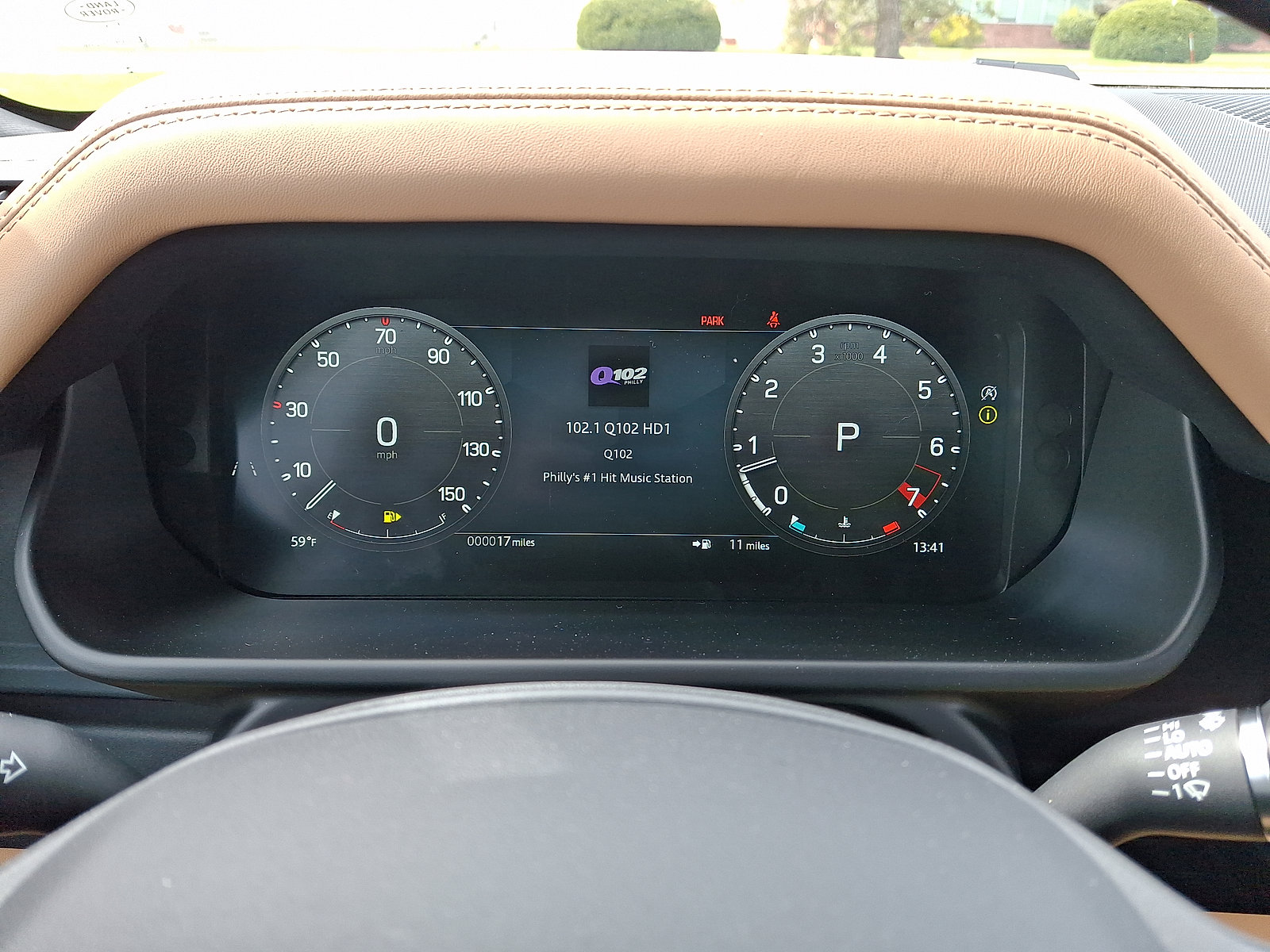 New 2026 Land Rover Defender 110 X-Dynamic SE AWD/4WD image 8