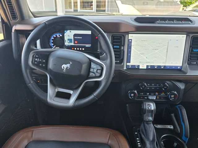 Used 2023 Ford Bronco Outer Banks AWD/4WD image 12