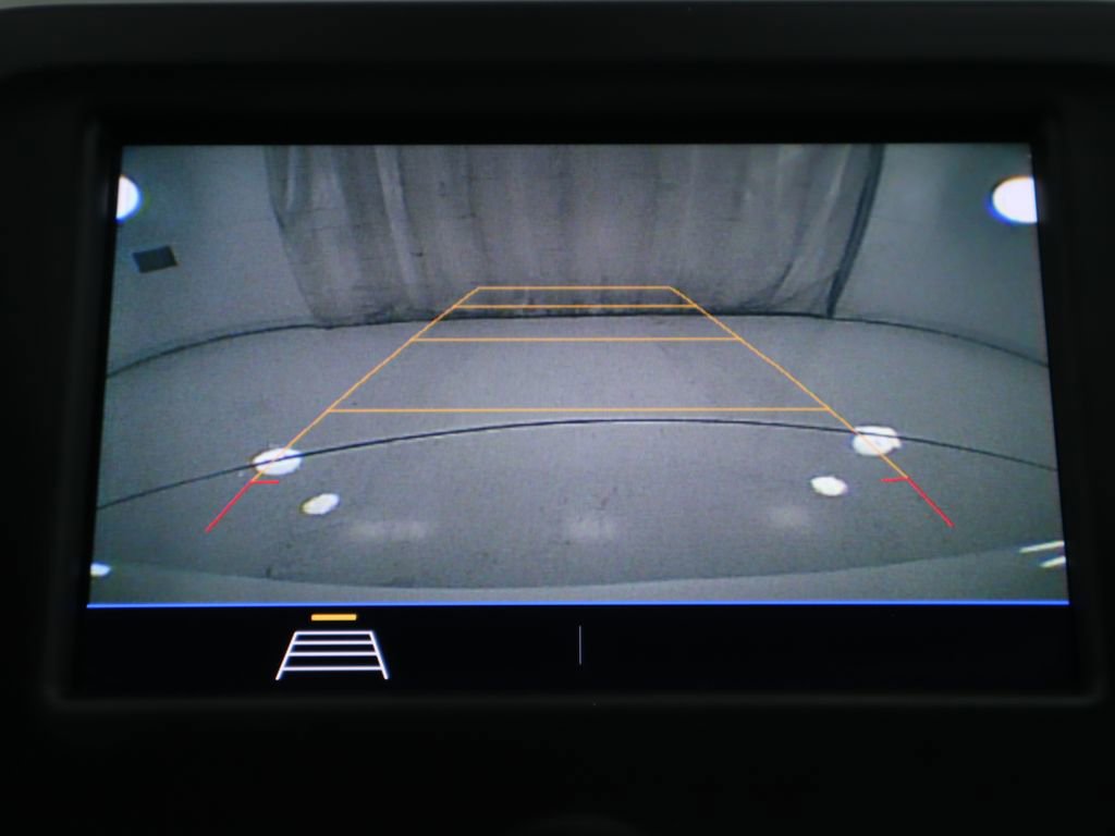 Used 2021 Chevrolet Equinox LS w/ LS Convenience Package image 14