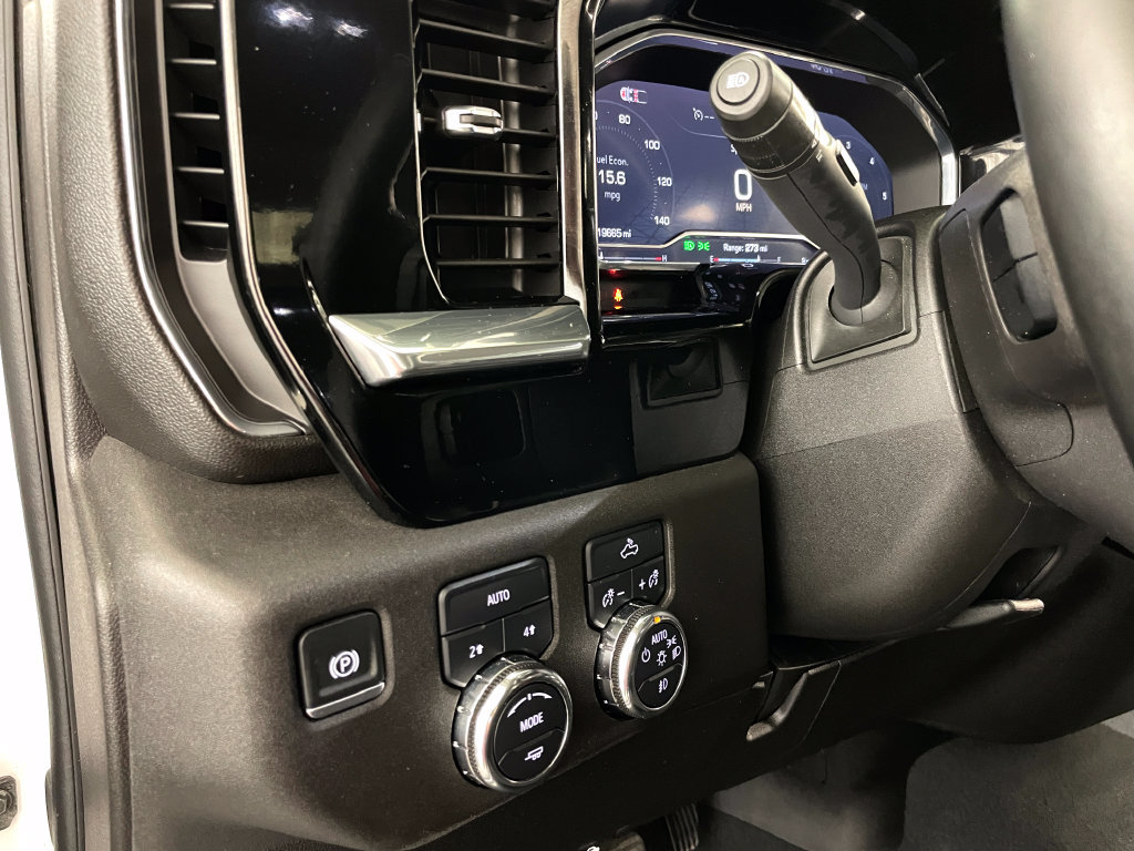Certified 2025 GMC Sierra 1500 Elevation AWD/4WD image 25