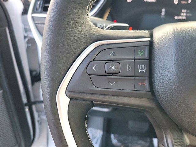 New 2025 Jeep Grand Cherokee Altitude image 28