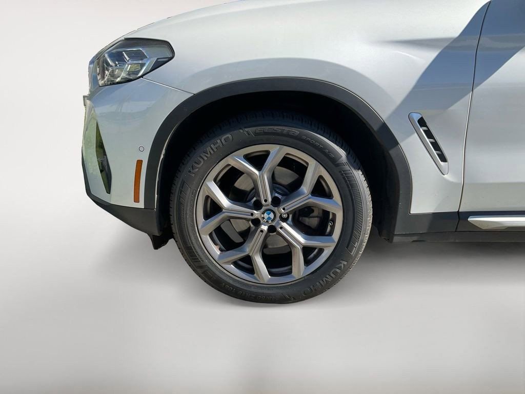 Used 2023 BMW X4 xDrive30i image 36