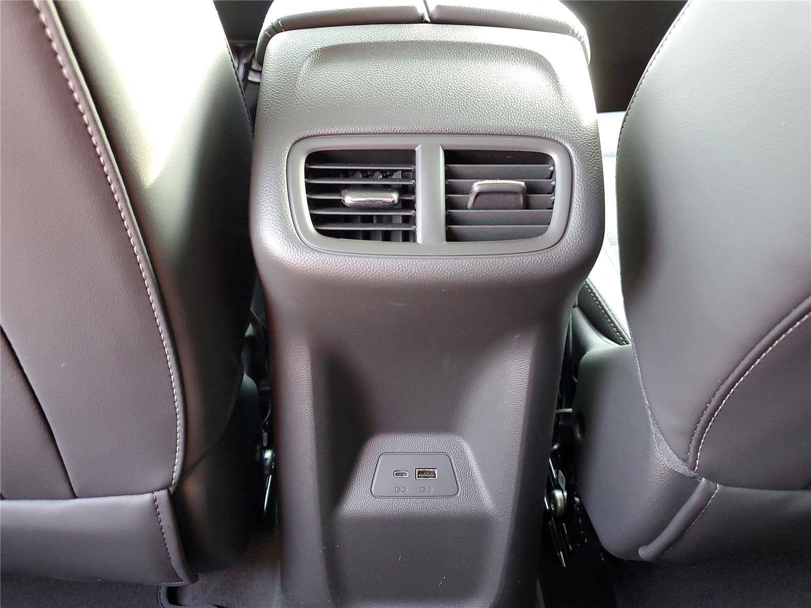 New 2026 Buick Envision Preferred image 11