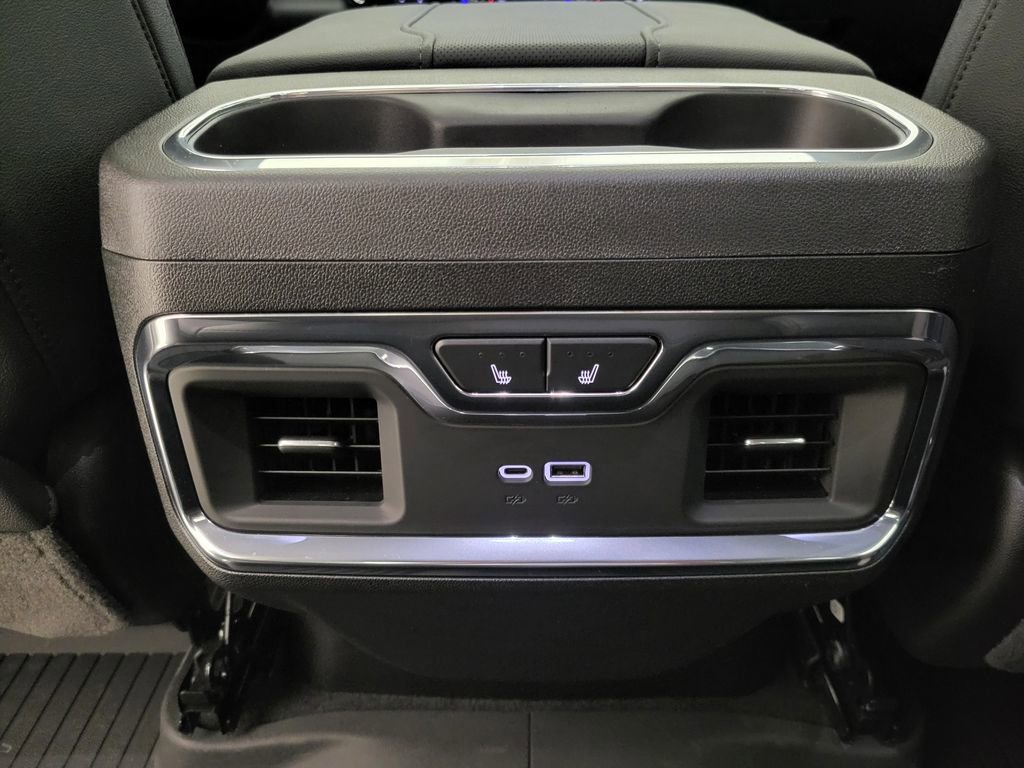 Used 2025 Chevrolet Silverado 1500 LTZ w/ LTZ Premium Package image 22