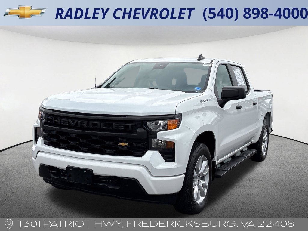 Certified 2024 Chevrolet Silverado 1500 Custom AWD/4WD image 1