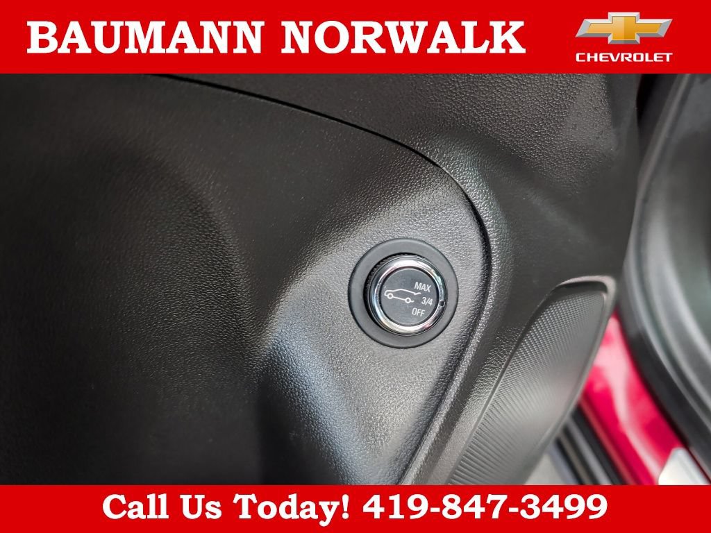 Used 2023 Buick Encore GX Essence w/ Experience Buick Package AWD/4WD image 19