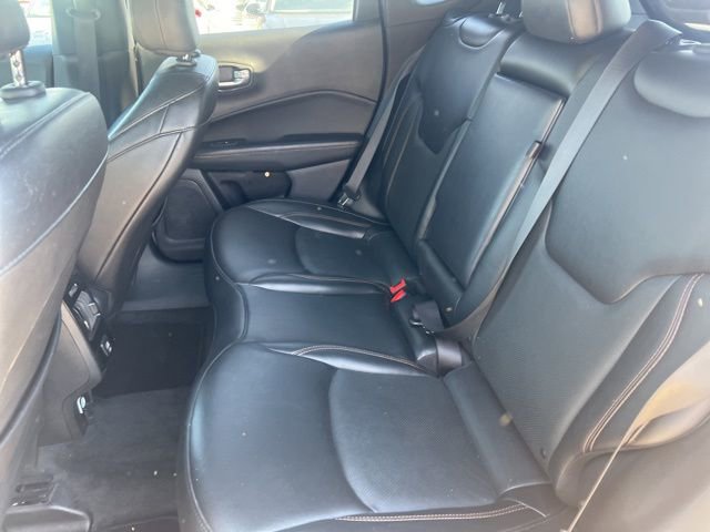 Used 2023 Jeep Compass Limited image 8