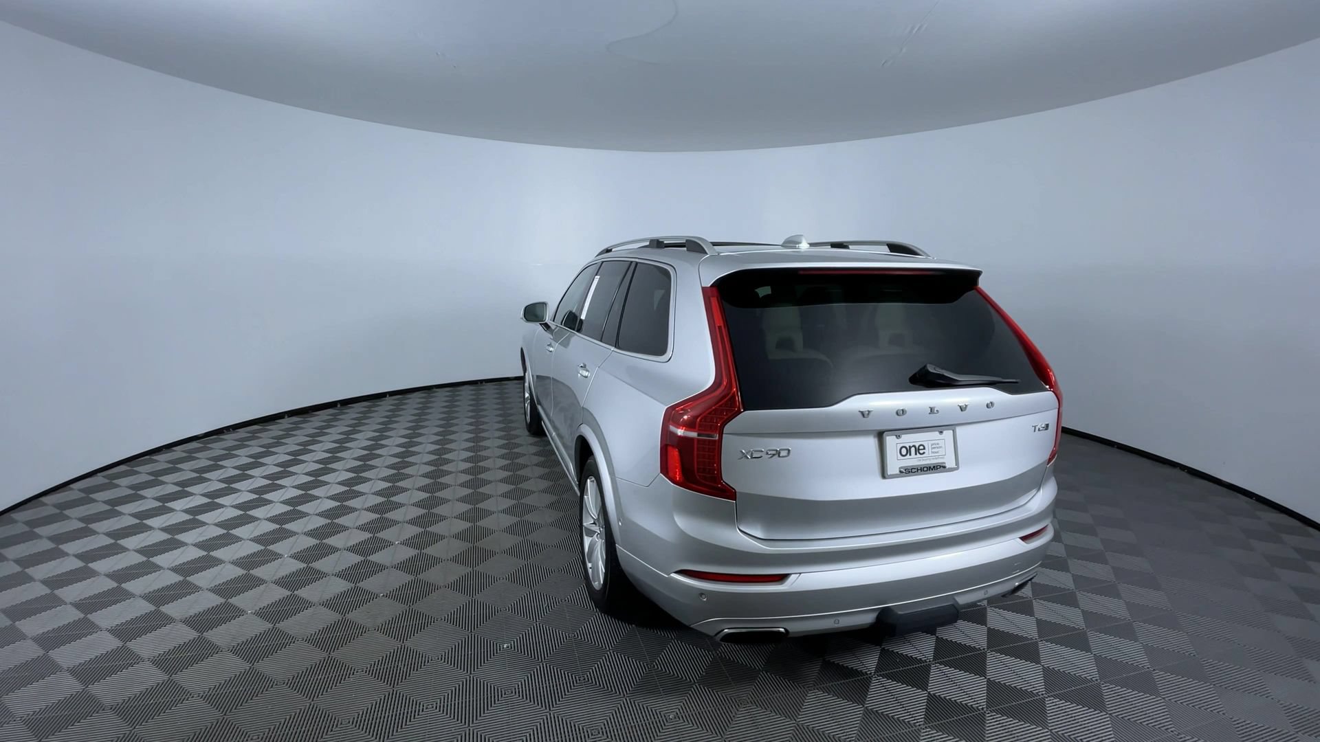 Used 2016 Volvo XC90 T6 Momentum AWD/4WD image 7